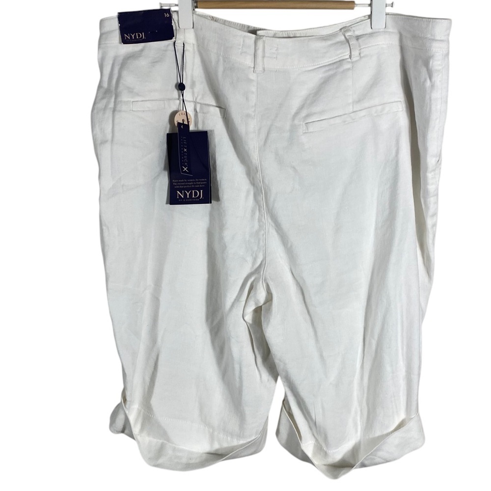 NYDJ Plus Size White Linen Blend Bermuda Shorts with Cuffs Sz 16 NWT